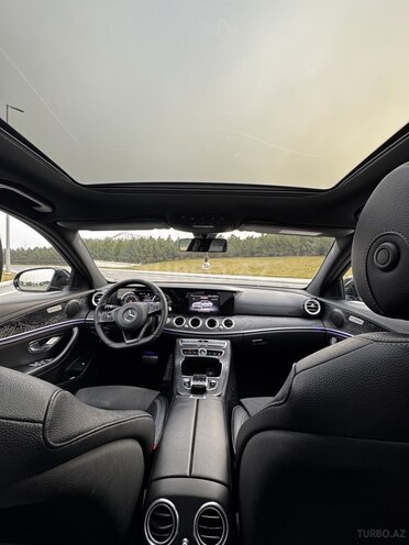 Mercedes E 200 d 2016, 241,000 km - 2.0 l - Bakı