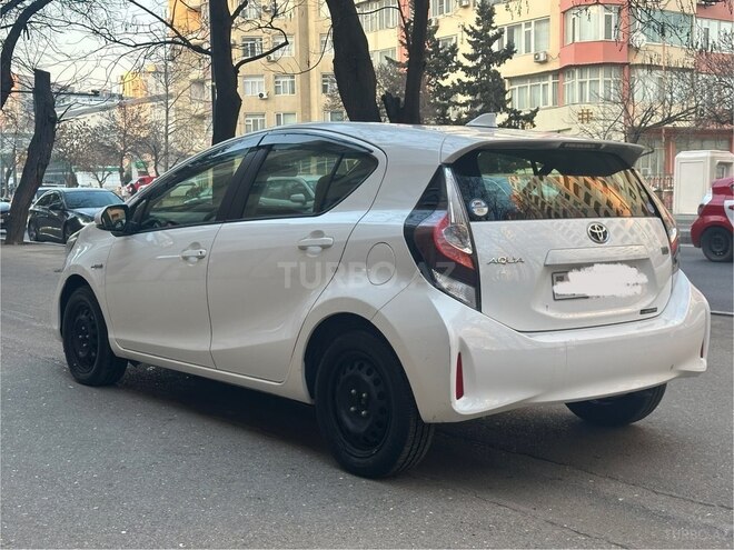 Toyota Aqua 2019, 122,000 km - 1.5 л - Bakı
