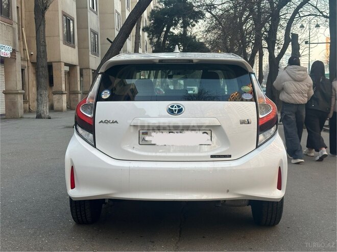 Toyota Aqua 2019, 122,000 km - 1.5 л - Bakı
