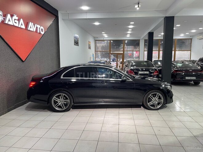 Mercedes E 200 4MATIC 2018, 149,500 km - 2.0 l - Sumqayıt