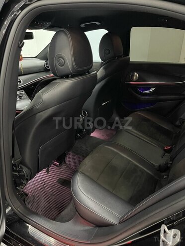 Mercedes E 200 4MATIC 2018, 149,500 km - 2.0 l - Sumqayıt