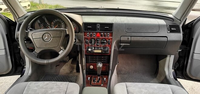 Mercedes C 180 2000, 192,000 km - 1.8 l - Sumqayıt