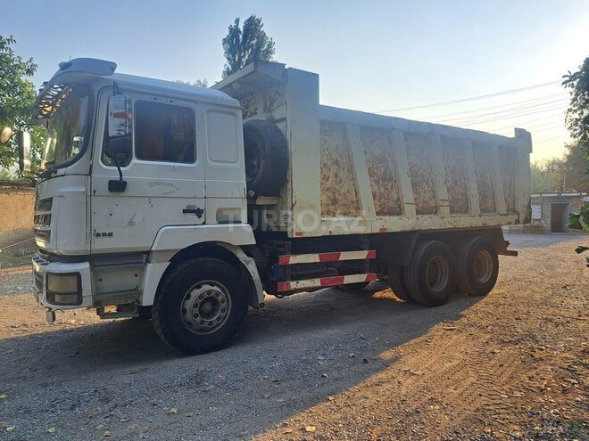 Shacman  2012, 320,000 km - 9.7 l - Bərdə