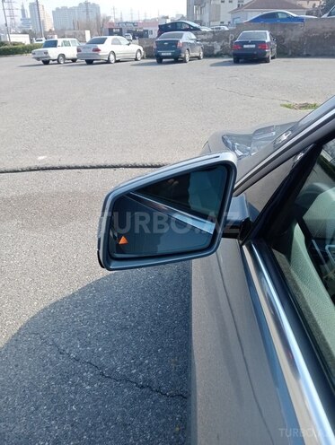 Mercedes E 220 d 2014, 186,200 km - 2.2 l - Bakı