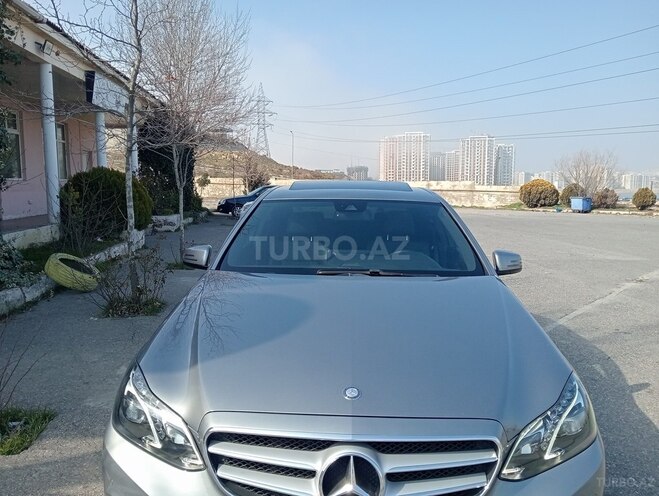 Mercedes E 220 d 2014, 186,200 km - 2.2 l - Bakı