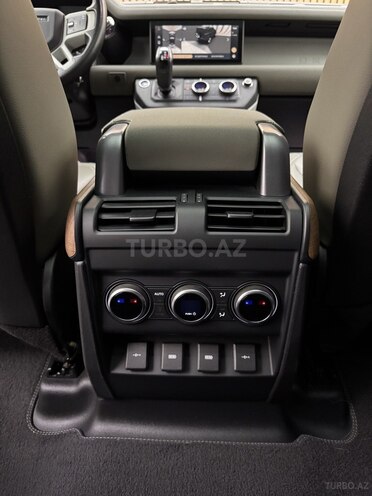 Land Rover Defender 2020, 59,000 km - 2.0 л - Bakı