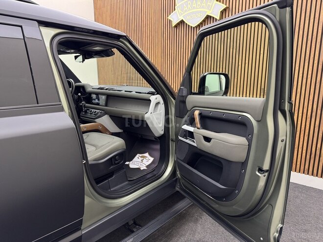 Land Rover Defender 2020, 59,000 km - 2.0 л - Bakı