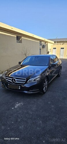 Mercedes E 220 d-4