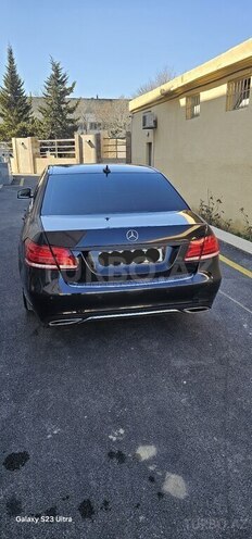 Mercedes E 220 d-8