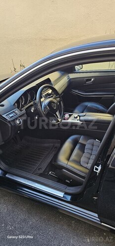 Mercedes E 220 d-9