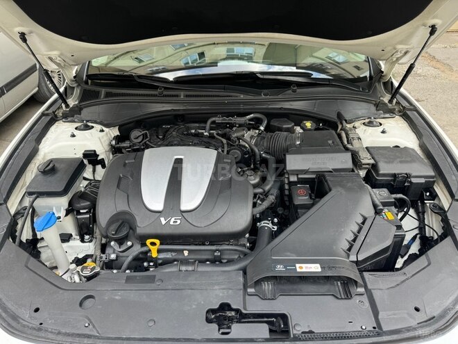 Hyundai Grandeur-12