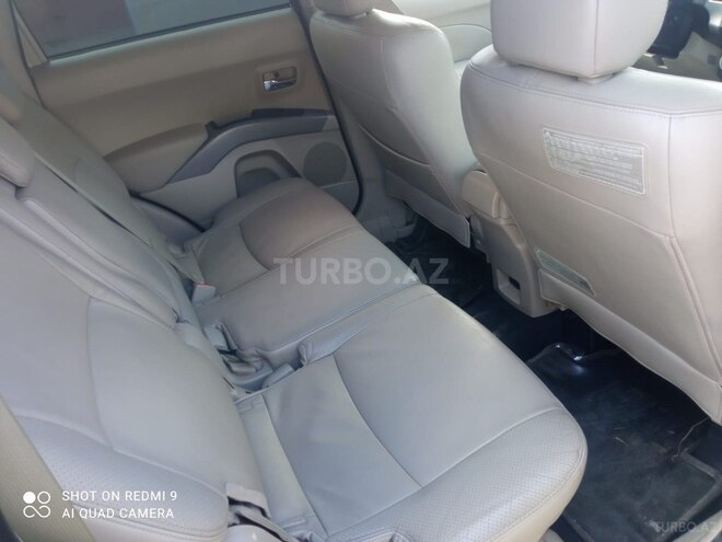 Mitsubishi Outlander 2007, 174,000 km - 3.0 л - Balakən