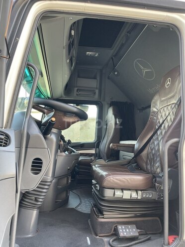 Mercedes Actros 1844 2011, 1,100,000 km - 13.0 л - Bakı