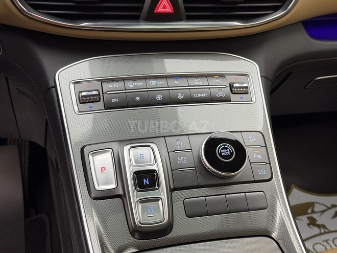 Hyundai Santa Fe 2023, 19,000 km - 2.2 l - Bakı