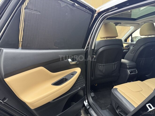 Hyundai Santa Fe 2023, 19,000 km - 2.2 l - Bakı