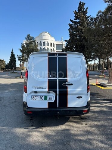 Ford Transit Connect-6
