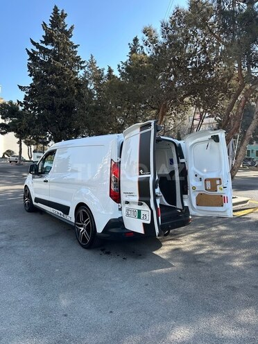 Ford Transit Connect-13