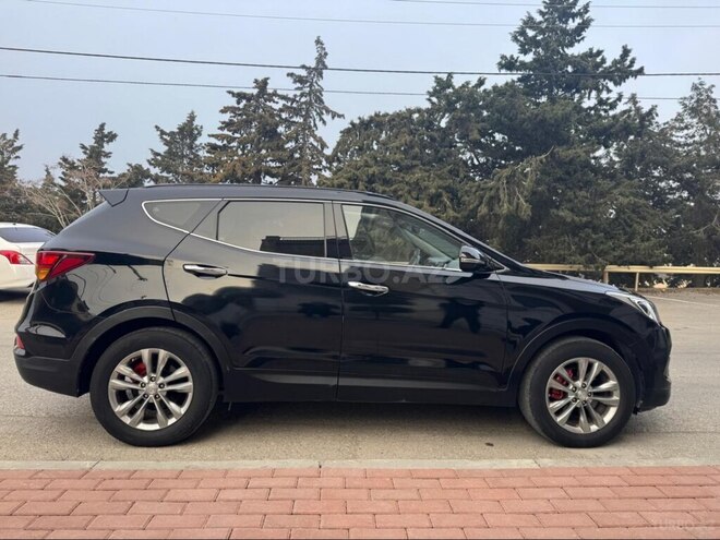 Hyundai Santa Fe-3