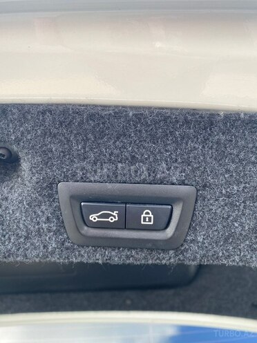 BMW 520 2016, 220,000 km - 2.0 l - Bakı