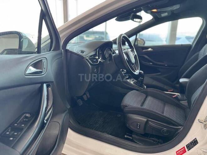 Opel Astra 2016, 265,000 km - 1.6 л - Bakı