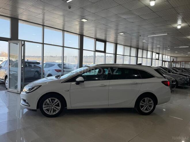 Opel Astra 2016, 265,000 km - 1.6 л - Bakı