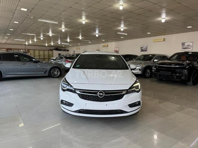 Opel Astra 2016, 265,000 km - 1.6 л - Bakı