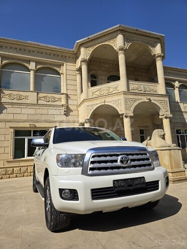 Toyota Sequoia 2010, 192,000 km - 5.7 l - Bakı