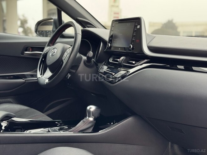 Toyota C-HR 2021, 47,000 km - 2.0 л - Bakı