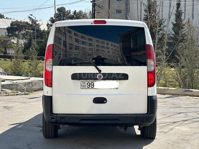 Fiat Doblo 2010, 222,222 km - 1.4 л - Bakı