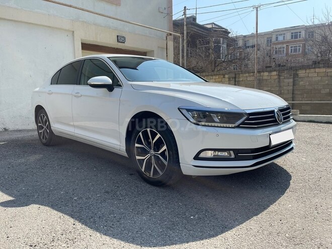 Volkswagen Passat 2016, 165,000 km - 1.8 l - Bakı