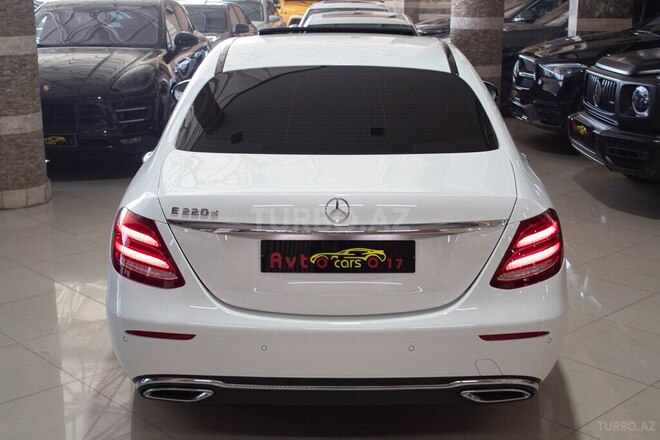Mercedes E 220 d 2018, 185,000 km - 2.0 л - Bakı