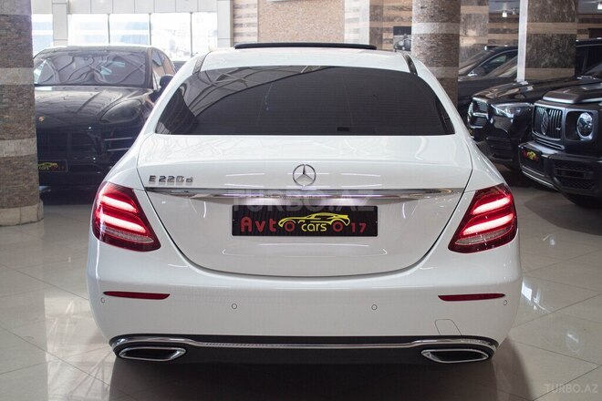 Mercedes E 220 d 2018, 185,000 km - 2.0 л - Bakı