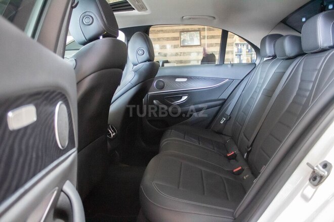Mercedes E 220 d 2018, 185,000 km - 2.0 л - Bakı