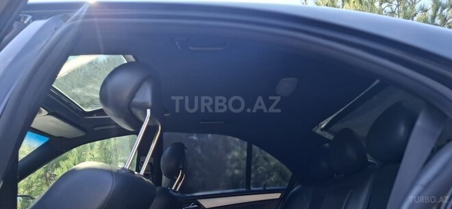 Mercedes C 320 2002, 280,000 km - 3.2 l - Bakı