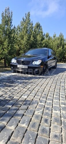 Mercedes C 320 2002, 280,000 km - 3.2 l - Bakı