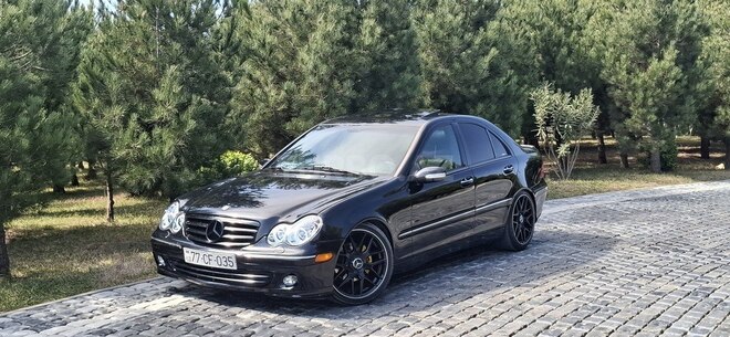 Mercedes C 320 2002, 280,000 km - 3.2 l - Bakı