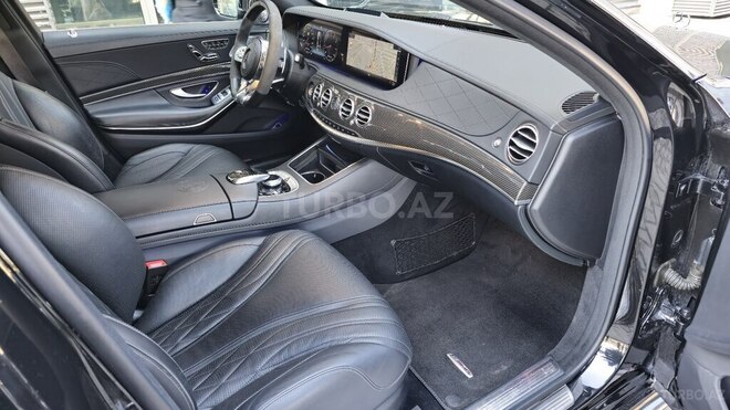 Mercedes  2018, 74,000 km - 4.0 l - Bakı