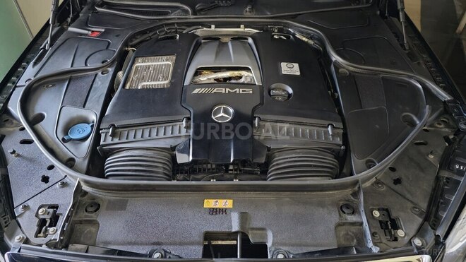 Mercedes  2018, 74,000 km - 4.0 l - Bakı