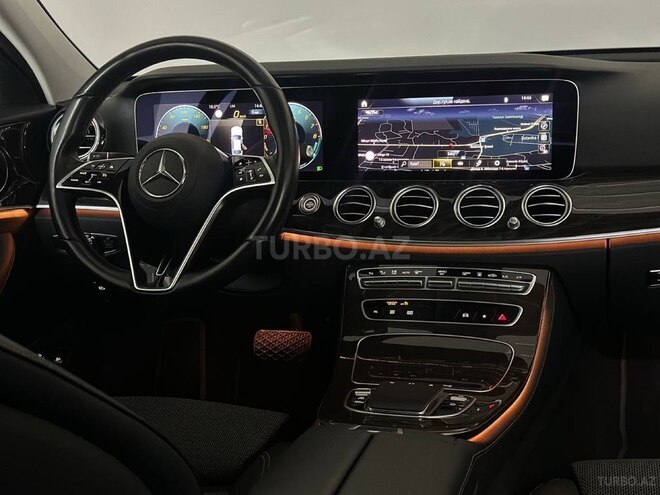 Mercedes E 300 e 4MATIC 2021, 38,000 km - 2.0 l - Bakı