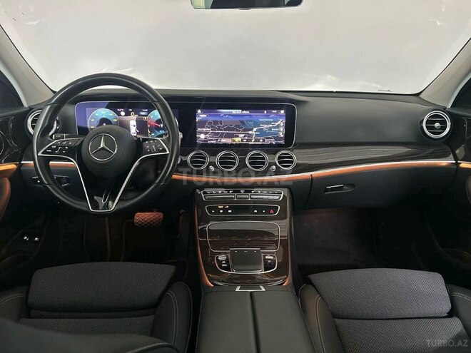 Mercedes E 300 e 4MATIC 2021, 38,000 km - 2.0 l - Bakı