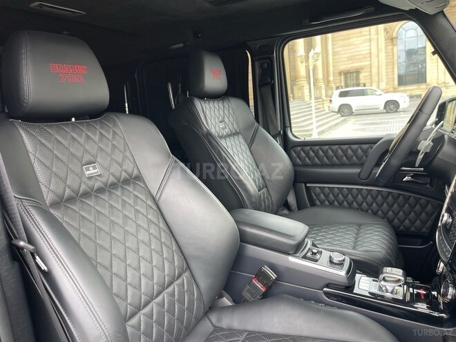 Mercedes G 63 AMG-21