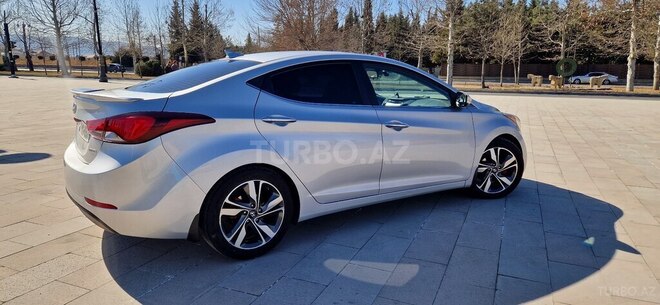Hyundai Elantra 2015, 161,897 km - 1.8 л - Şəmkir