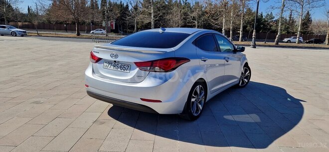 Hyundai Elantra 2015, 161,897 km - 1.8 л - Şəmkir