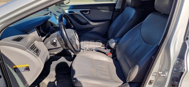 Hyundai Elantra 2015, 161,897 km - 1.8 л - Şəmkir