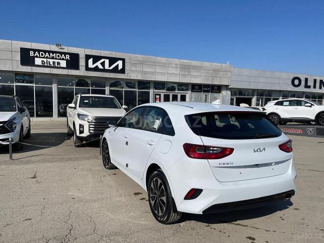 Kia Ceed-10