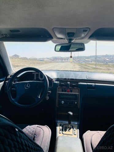 Mercedes E 220 d 2000, 385,000 km - 2.2 l - Bakı
