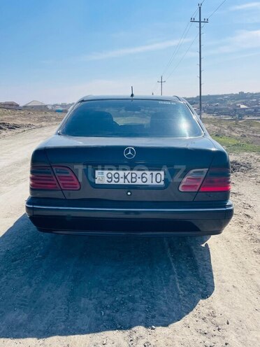 Mercedes E 220 d 2000, 385,000 km - 2.2 l - Bakı