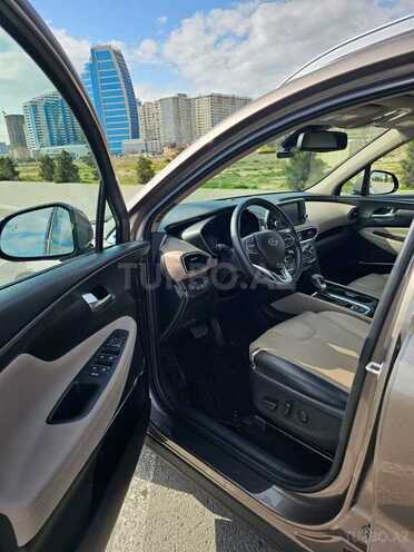 Hyundai Santa Fe-7