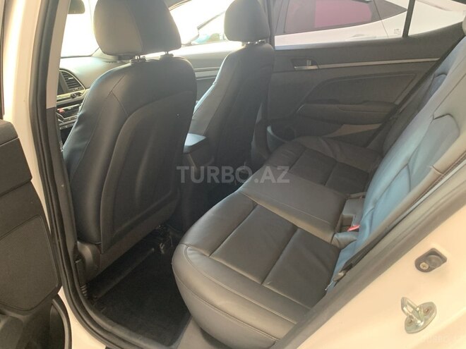 Hyundai Avante 2016, 95,500 km - 1.6 l - Bakı