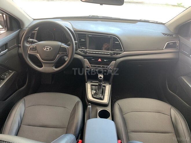 Hyundai Avante 2016, 95,500 km - 1.6 l - Bakı
